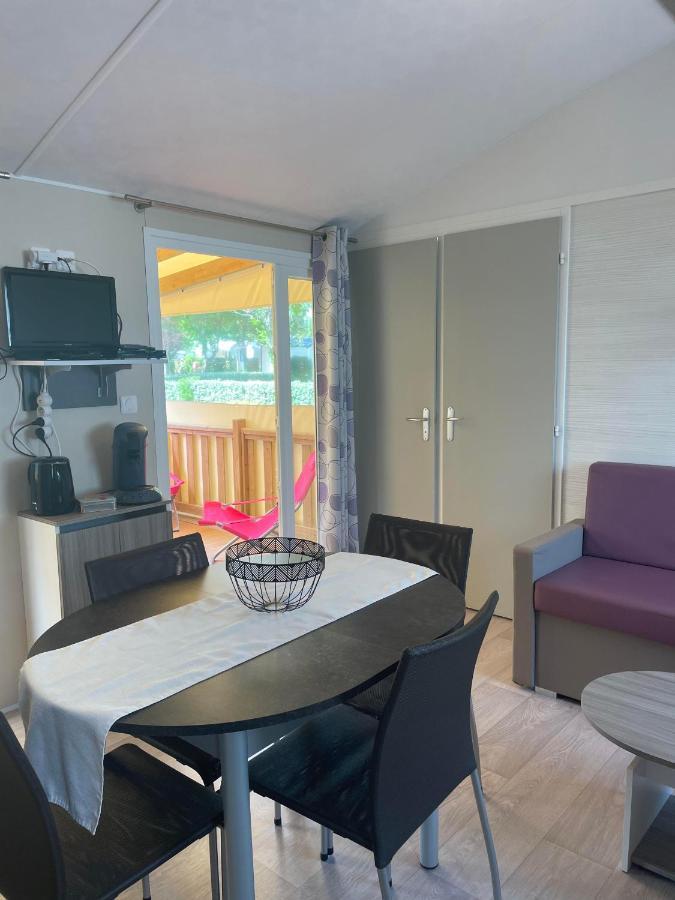 Mobile Home Мешер-сюр-Жиронд Экстерьер фото