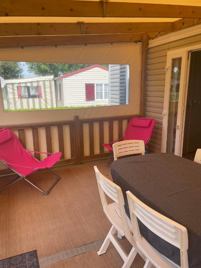 Mobile Home Мешер-сюр-Жиронд Экстерьер фото